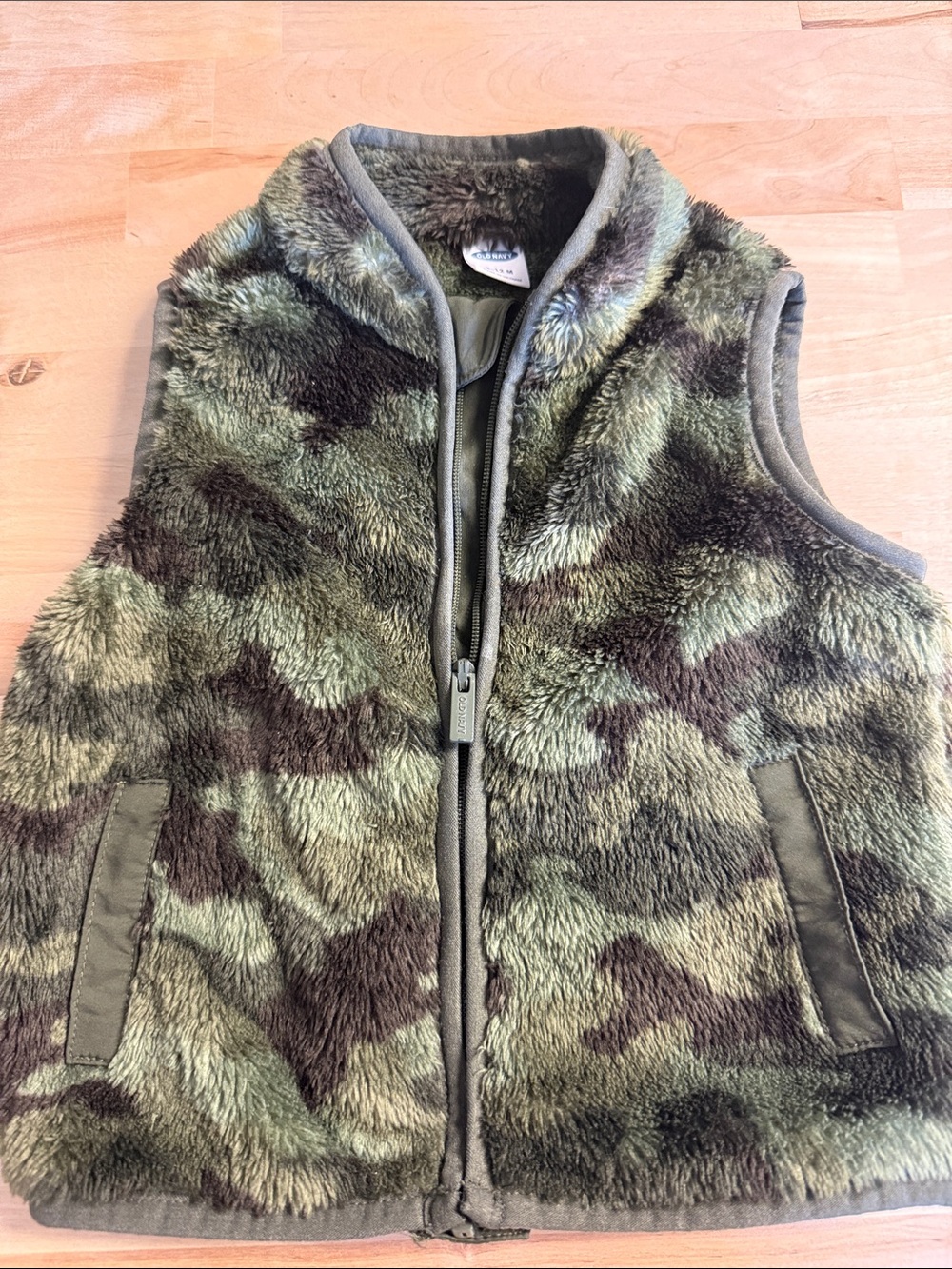 Old Navy Kids Fuzzy Camouflage Vest - Olive & Brown